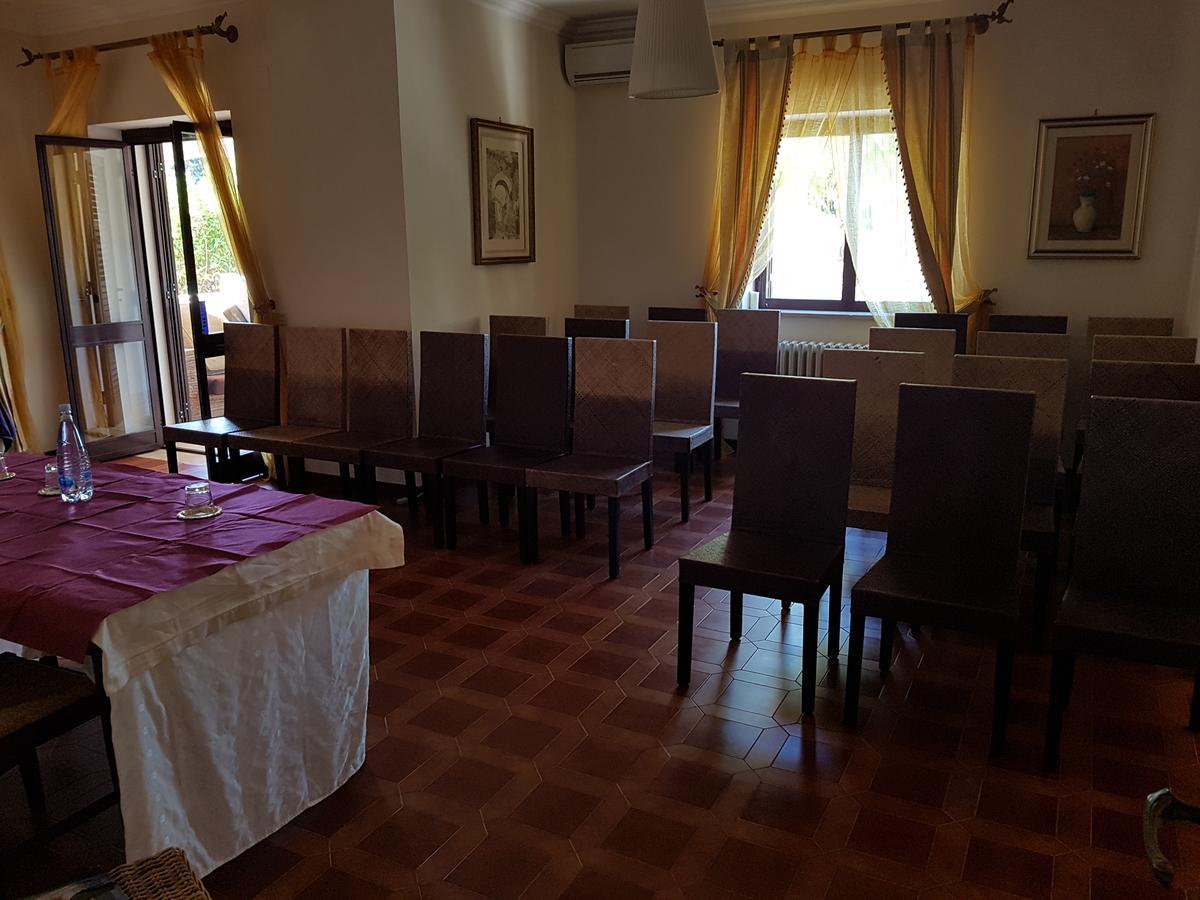Relais Villa Lama Boutique Hotel ตารันโต ภายนอก รูปภาพ